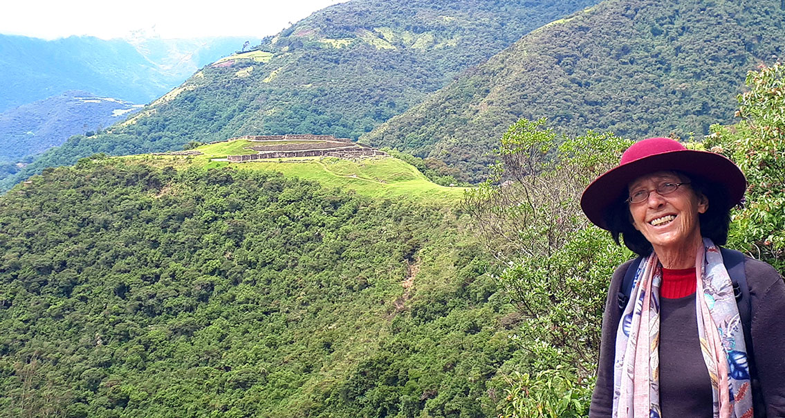 Nicole Cartagena devant Vilcabamba